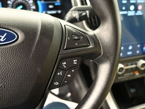 Used 2024 Ford Edge SE image 20