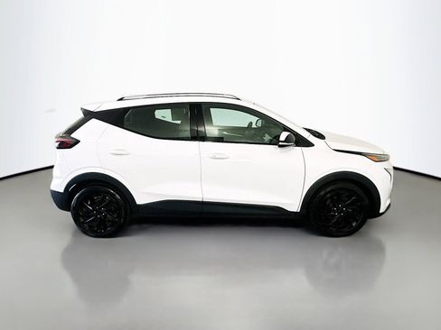 Used 2023 Chevrolet Bolt EUV LT FWD image 8
