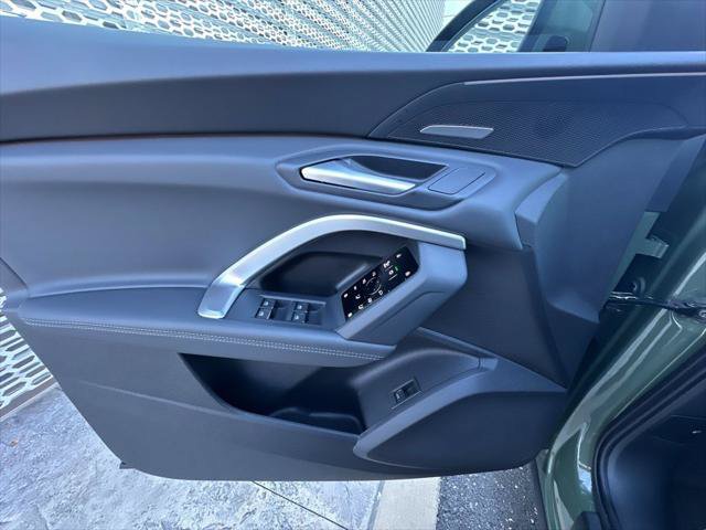 New 2026 Audi Q5 Premium Plus AWD/4WD image 10