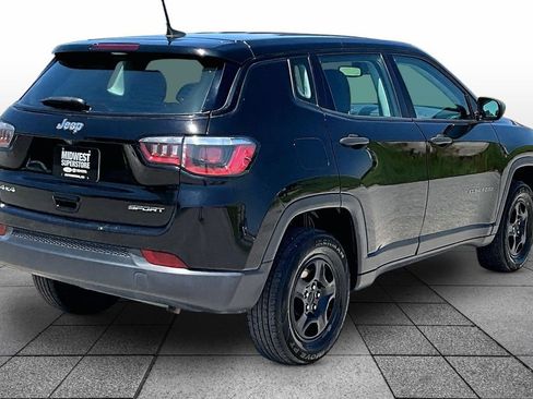 Used 2019 Jeep Compass Sport AWD/4WD image 11