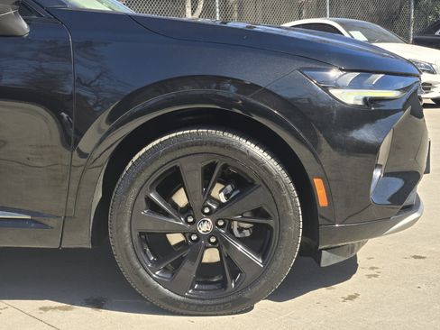 Used 2022 Buick Envision Essence w/ Sport Touring Package image 10