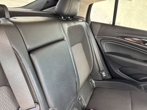 Used 2018 Buick Regal Preferred image 11