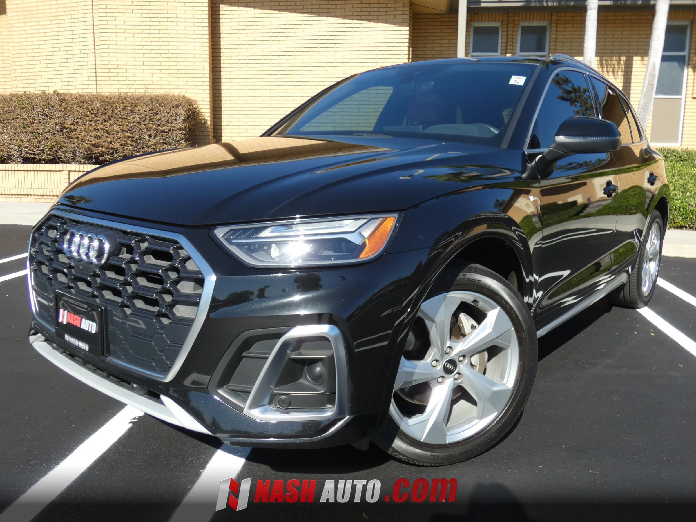 Used 2022 Audi Q5 2.0T Premium Plus w/ Premium Plus Package AWD/4WD image 15