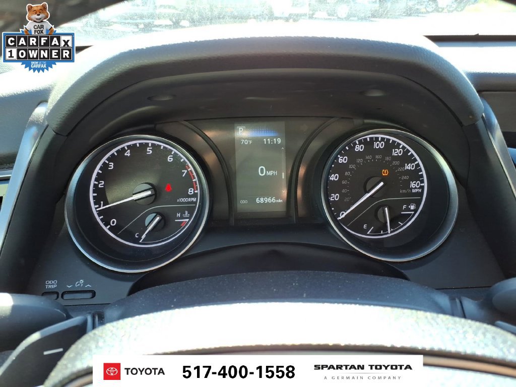 Used 2024 Toyota Camry SE FWD image 19