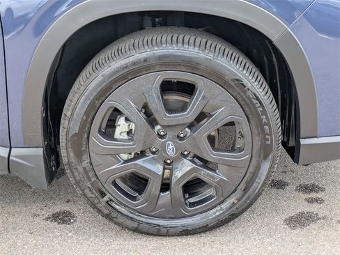 Used 2024 Subaru Ascent Onyx Edition image 29