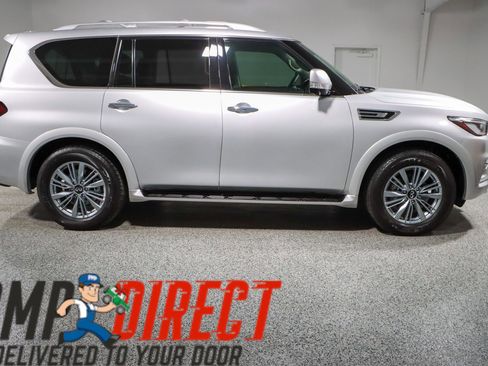 Used 2023 INFINITI QX80 Luxe w/ Cargo Package image 6