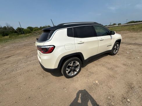 Used 2018 Jeep Compass Limited w/ Safe & Security Group AWD/4WD image 15