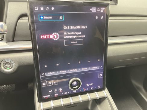 Certified 2025 GMC Terrain Elevation image 17