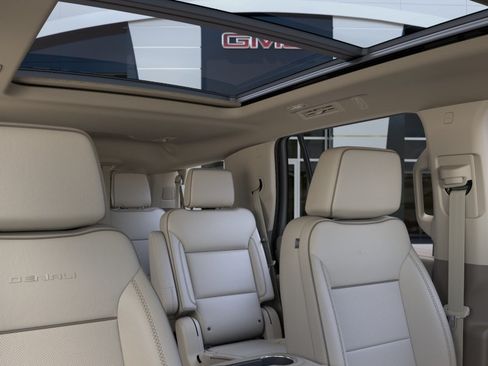 New 2026 GMC Yukon Denali w/ Sun & Power Step Package AWD/4WD image 48