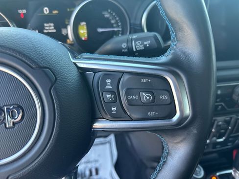 Used 2021 Jeep Wrangler Unlimited Rubicon 4xe w/ Steel Bumper Group image 18