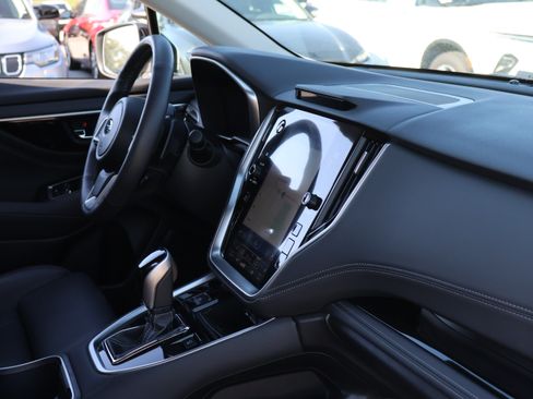 Used 2023 Subaru Outback Touring XT AWD/4WD image 10