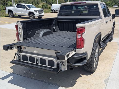 New 2026 Chevrolet Silverado 2500 Custom w/ Custom Value Package AWD/4WD image 13