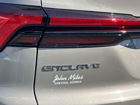 New 2026 Buick Enclave Sport Touring w/ LPO, Floor Liner Package image 25