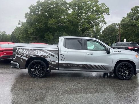 Used 2025 Chevrolet Silverado 1500 RST w/ Convenience Package II AWD/4WD image 8