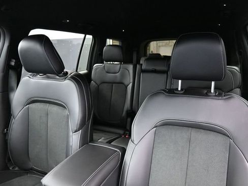 New 2026 Jeep Grand Cherokee L 4WD image 12