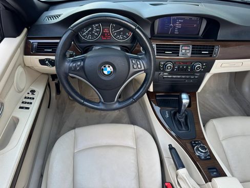 Used 2010 BMW 328i Convertible RWD image 34