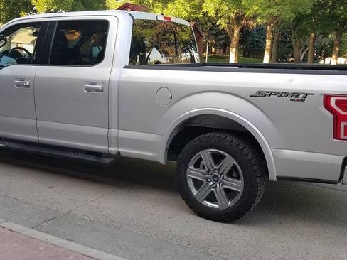 Used 2018 Ford F150 XLT w/ Equipment Group 302A Luxury AWD/4WD image 3