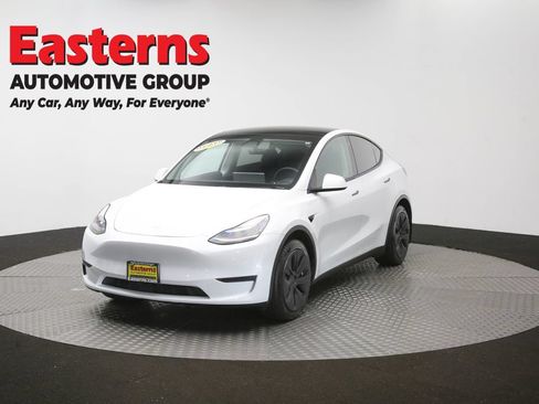 Used 2021 Tesla Model Y Long Range AWD/4WD image 50
