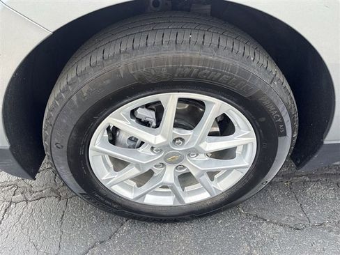 Certified 2024 Chevrolet Equinox LS w/ LS Convenience Package image 31