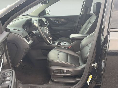 Used 2024 GMC Terrain SLT AWD/4WD image 13