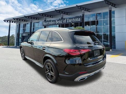 Used 2026 Mercedes-Benz GLC 300 image 6