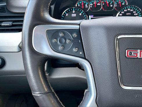 Used 2018 GMC Yukon XL SLT w/ Open Road Package image 24