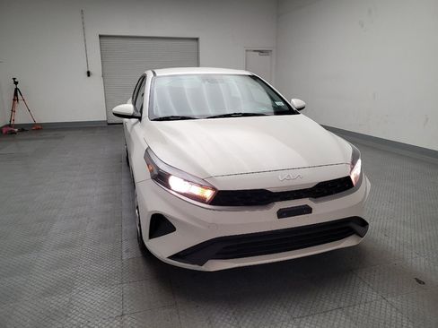 Used 2022 Kia Forte FE image 14