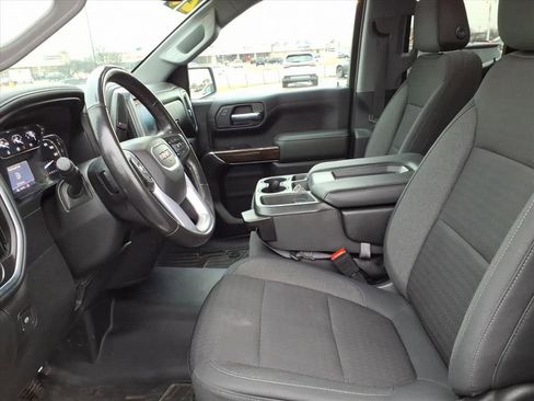 Used 2020 GMC Sierra 1500 Elevation w/ Elevation Value Package image 13