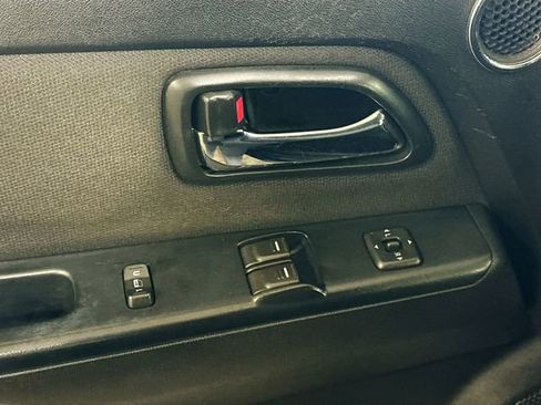 Used 2012 Chevrolet Colorado LT image 17