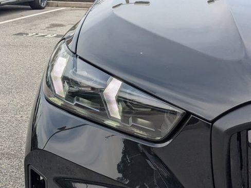 New 2026 BMW X5 sDrive40i w/ M Sport Package image 10