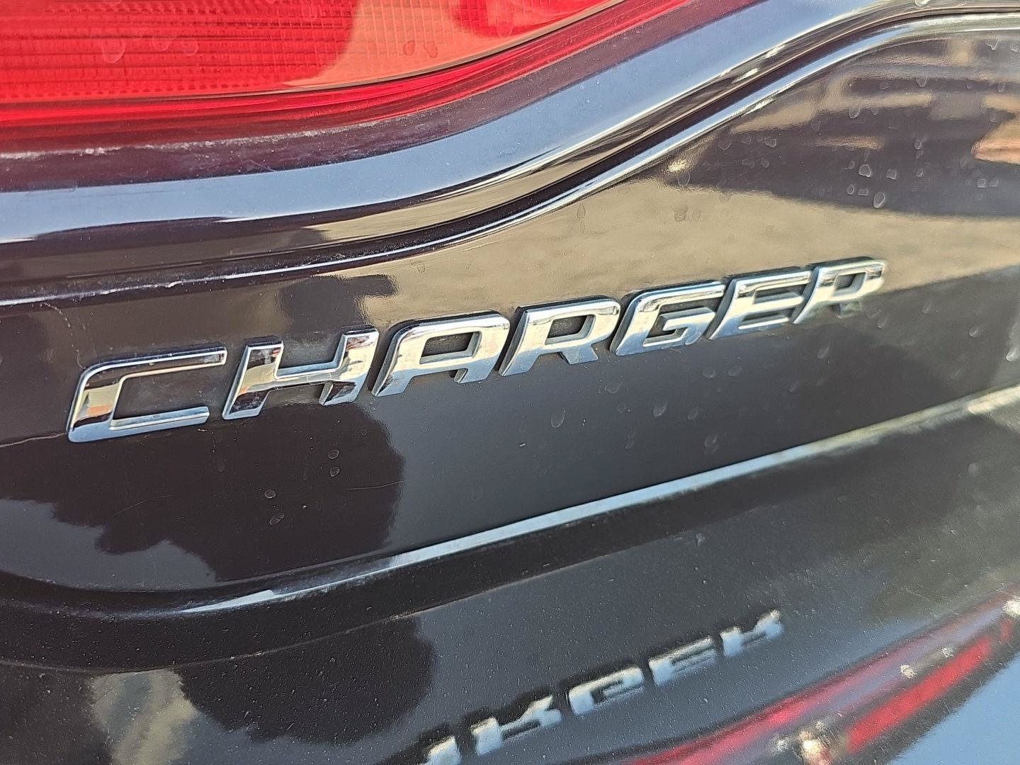 Used 2014 Dodge Charger R/T RWD image 11