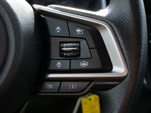 Used 2023 Subaru Crosstrek 2.0i AWD/4WD image 29