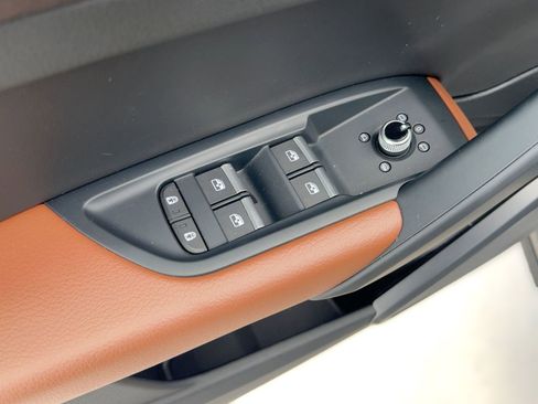 Certified 2023 Audi Q5 2.0T Premium w/ Convenience Package image 21