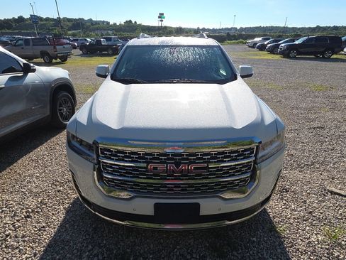 Used 2023 GMC Acadia Denali FWD image 2