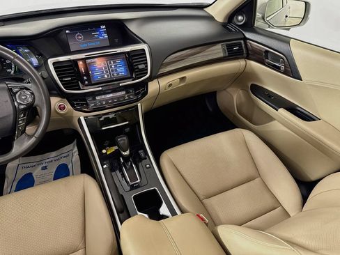 Used 2017 Honda Accord EX-L image 29