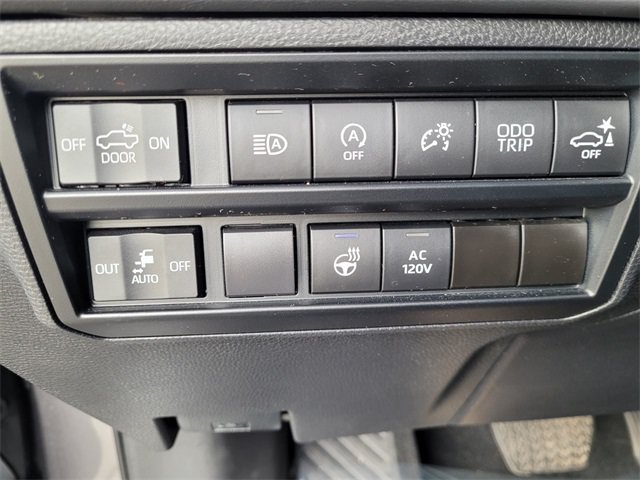 Used 2023 Toyota Tundra Platinum w/ Advanced Package AWD/4WD image 19