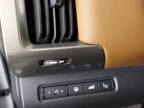 Used 2024 Nissan Pathfinder Platinum w/ Cargo Package image 24