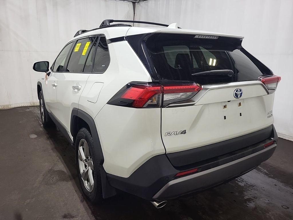 Used 2021 Toyota RAV4 Limited AWD/4WD image 2