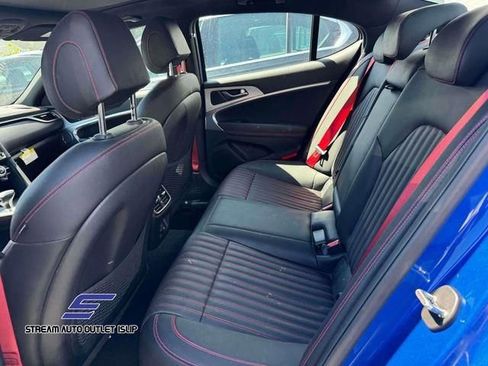 Used 2023 Genesis G70 2.0T w/ Sport Prestige Package AWD/4WD image 13