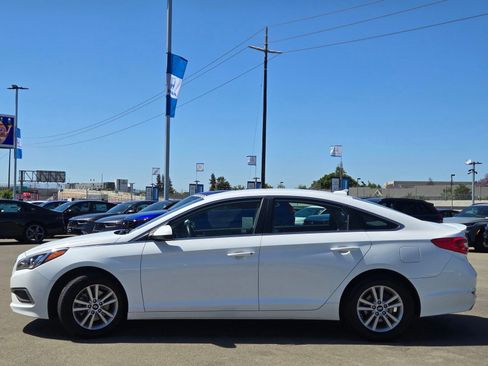 Used 2017 Hyundai Sonata SE FWD image 4
