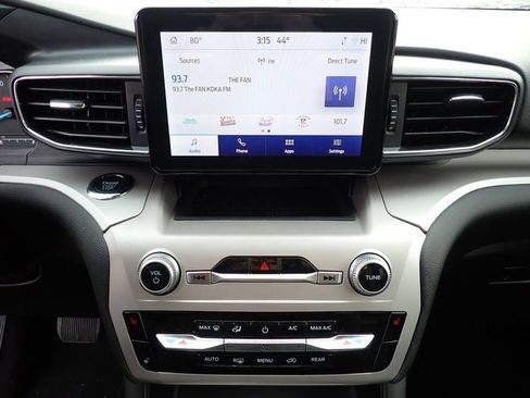 Used 2023 Ford Explorer XLT w/ Equipment Group 202A image 14