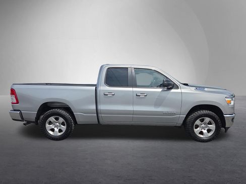Used 2022 RAM 1500 Big Horn AWD/4WD image 2