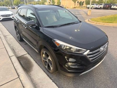 Used 2018 Hyundai Tucson Limited w/ Ultimate Package 02 FWD image 4