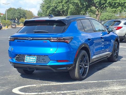 New 2026 Chevrolet Equinox EV RS image 4