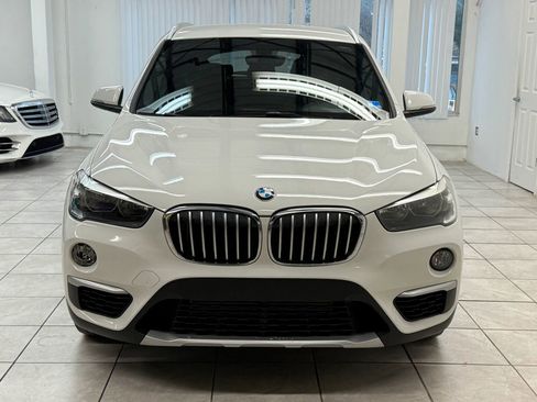 Used 2017 BMW X1 xDrive28i image 2