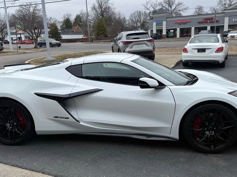 Used 2024 Chevrolet Corvette Z06 image 12