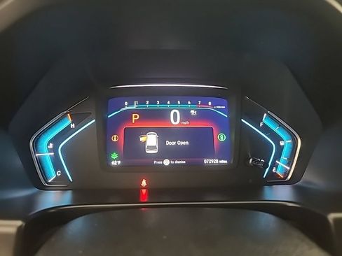 Used 2023 Honda Odyssey Elite image 32