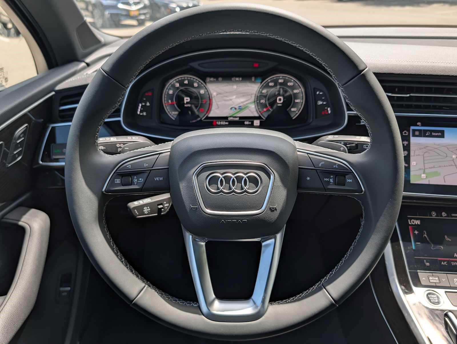 Used 2026 Audi Q7 2.0T Premium w/ Convenience Plus Package AWD/4WD image 9