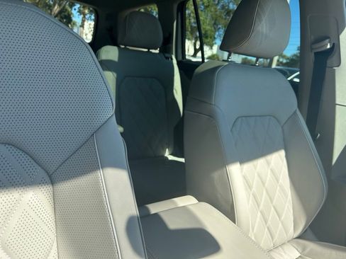 New 2026 Volkswagen Atlas SEL Premium R-Line AWD/4WD image 39