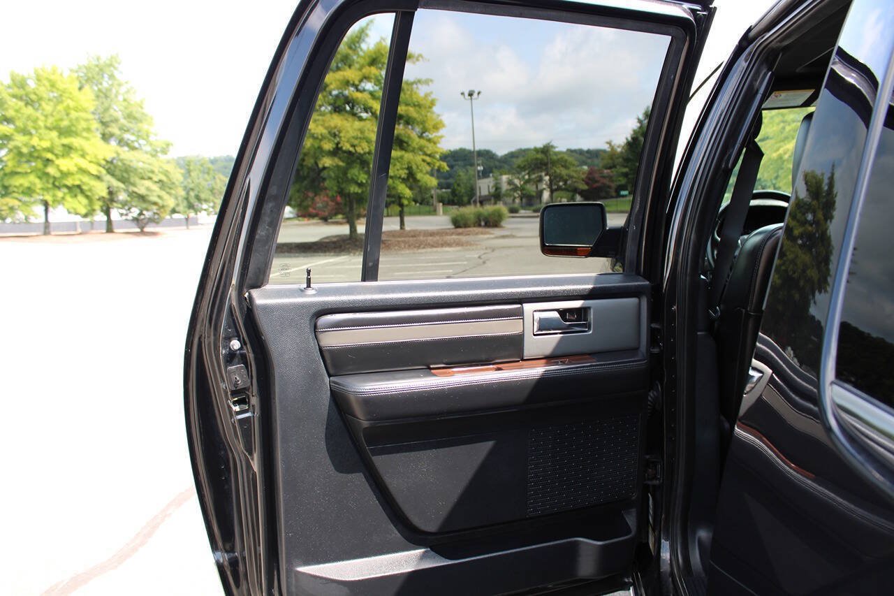 Used 2015 Ford Expedition EL Platinum AWD/4WD image 19